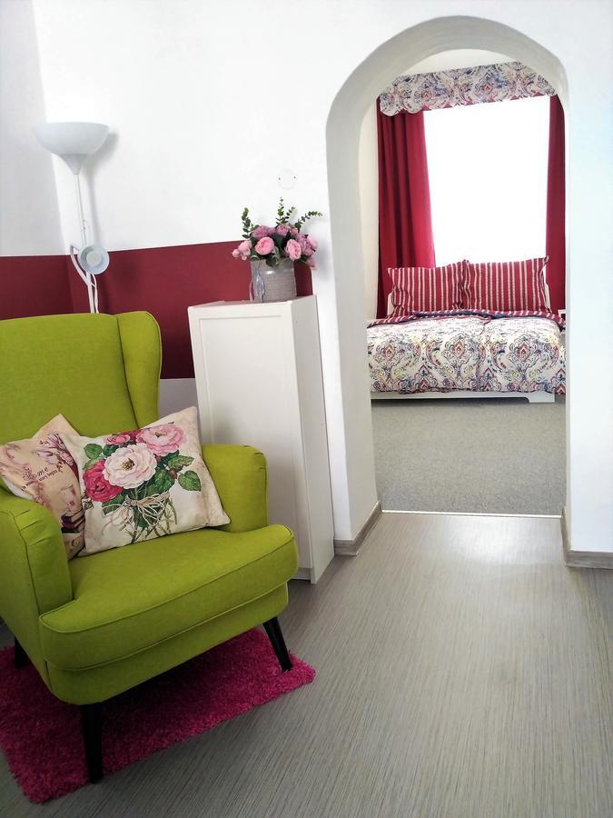 Apartman 4U Centrum + Free Parking Apartment Olomouc Ngoại thất bức ảnh